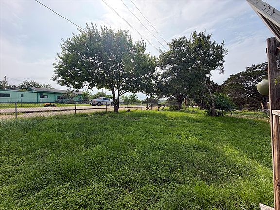 2nd image of 539 Scott Way
