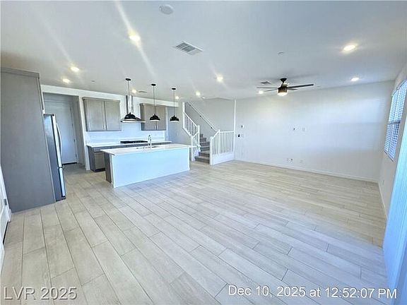 3rd image of 11402 Obelisk Ave