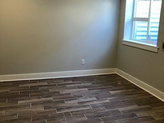 5th image of 1417 N Franklin St #2A