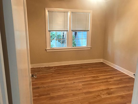 4th image of 251 La Verne Ave