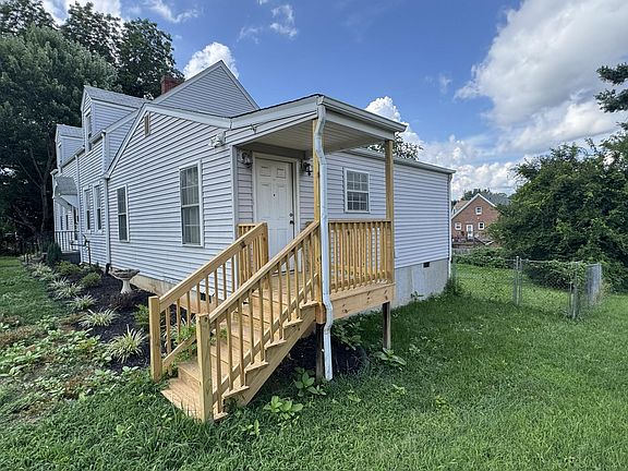 4th image of 3323 Greenland Ave NW