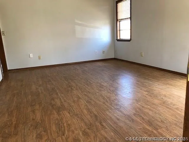 103 E Crisler Ave — Photo 5