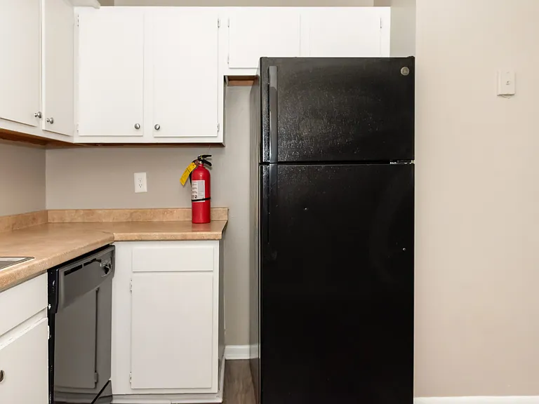 Willow Ridge Apartments — Photo 44