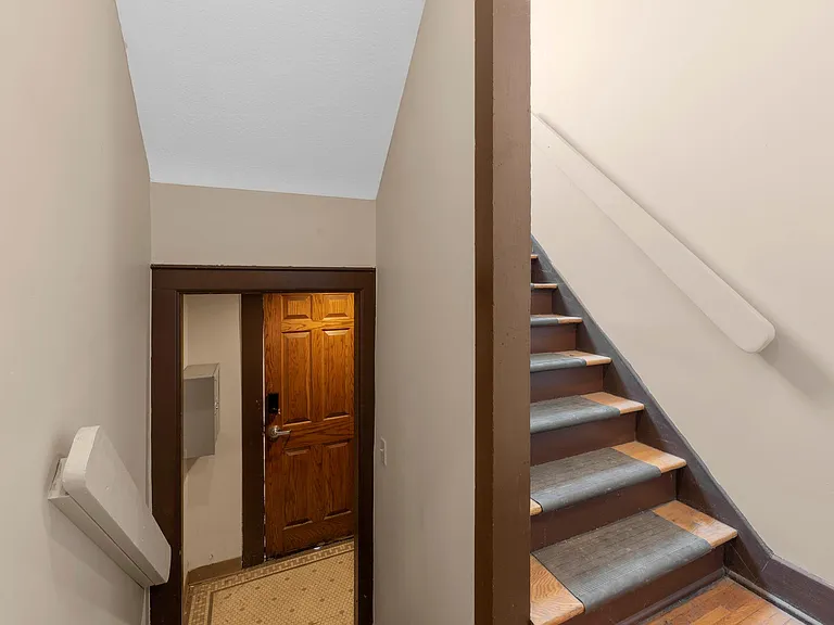242 E 12th Ave #1 — Photo 21