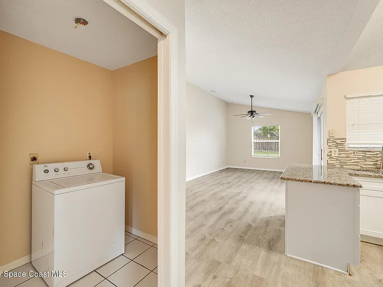 2540 Wild Wood Dr — Photo 11