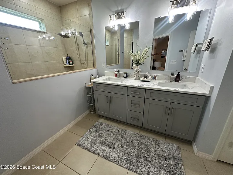 1133 Morgan Cir NE — Photo 7