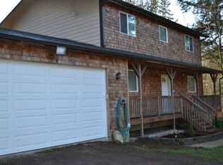 151 E Thunderhead Dr, Belfair, WA 98528