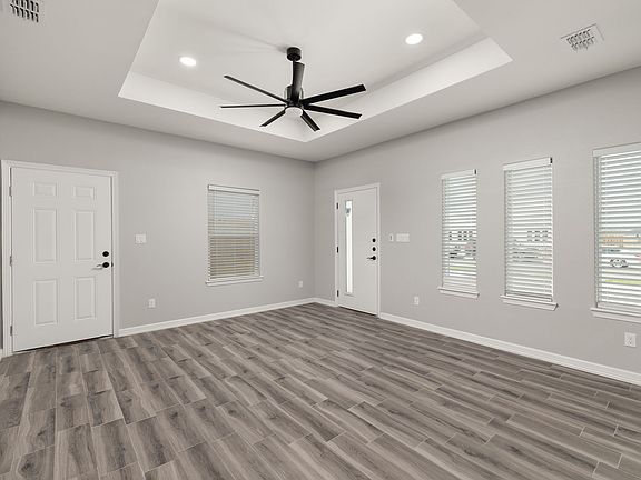 3rd image of 2513 Bald Cypress Dr #2