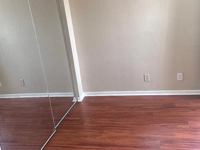 8108 Summer Shores Dr — Photo 1
