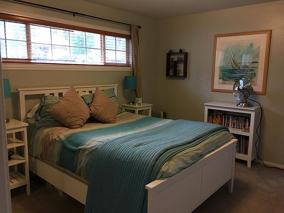 3rd image of 3436 Janet Dr