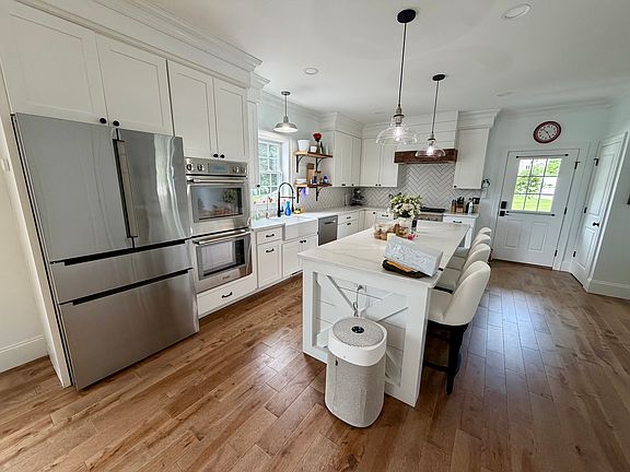 5th image of 285 Salem Rd #2