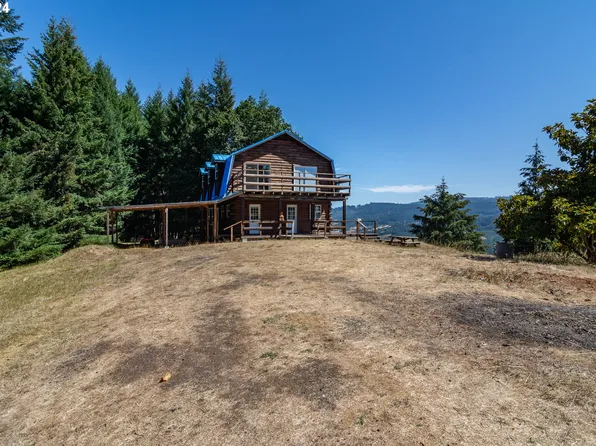 773 Upper Ridge Rd, Oakland, OR 97462