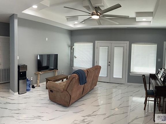 4th image of 6610 Mariposa Cir