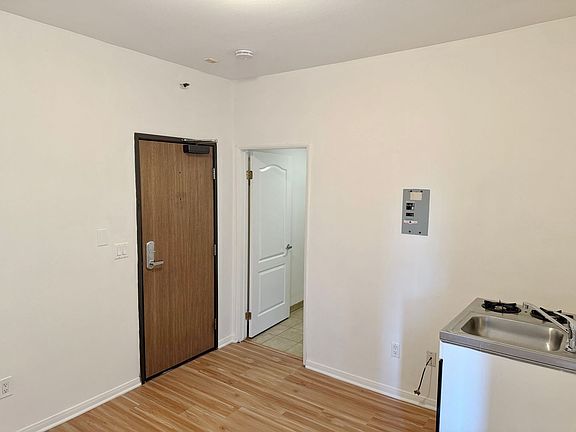 2nd image of 445 S Western Ave APT 312