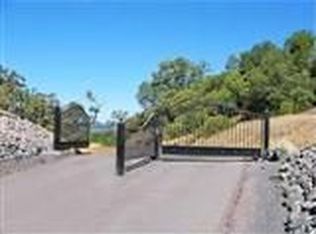 800 Marina Dr, Ukiah, CA 95482