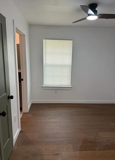 3 bed, 2.5 bath, 1500 sqft, $1,895 — Photo 3