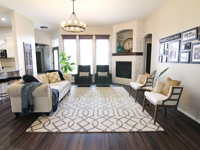16300 Vallejo Pl — Photo 1