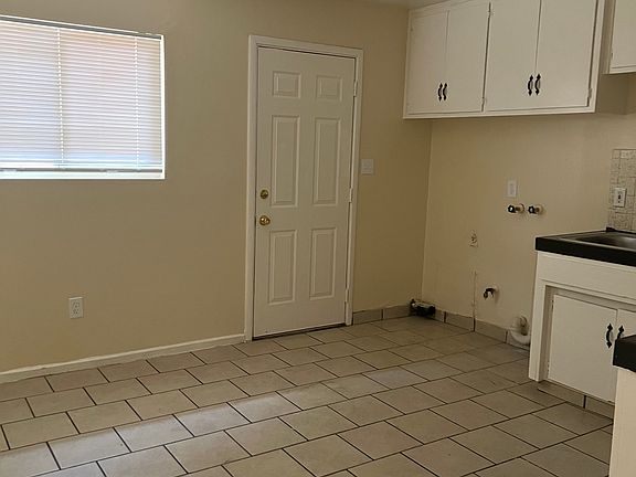5th image of 600 S Real Rd #8
