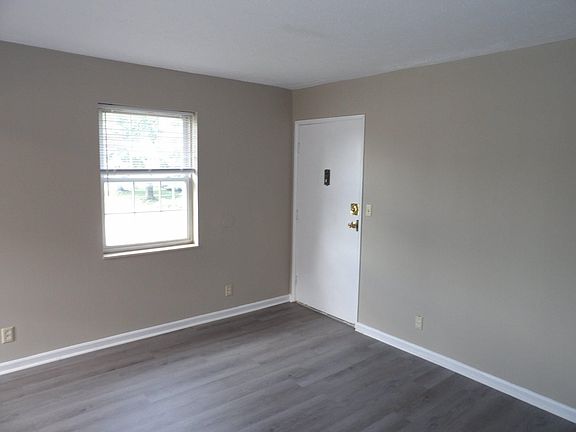 5th image of 110 Quachita Trl APT 3