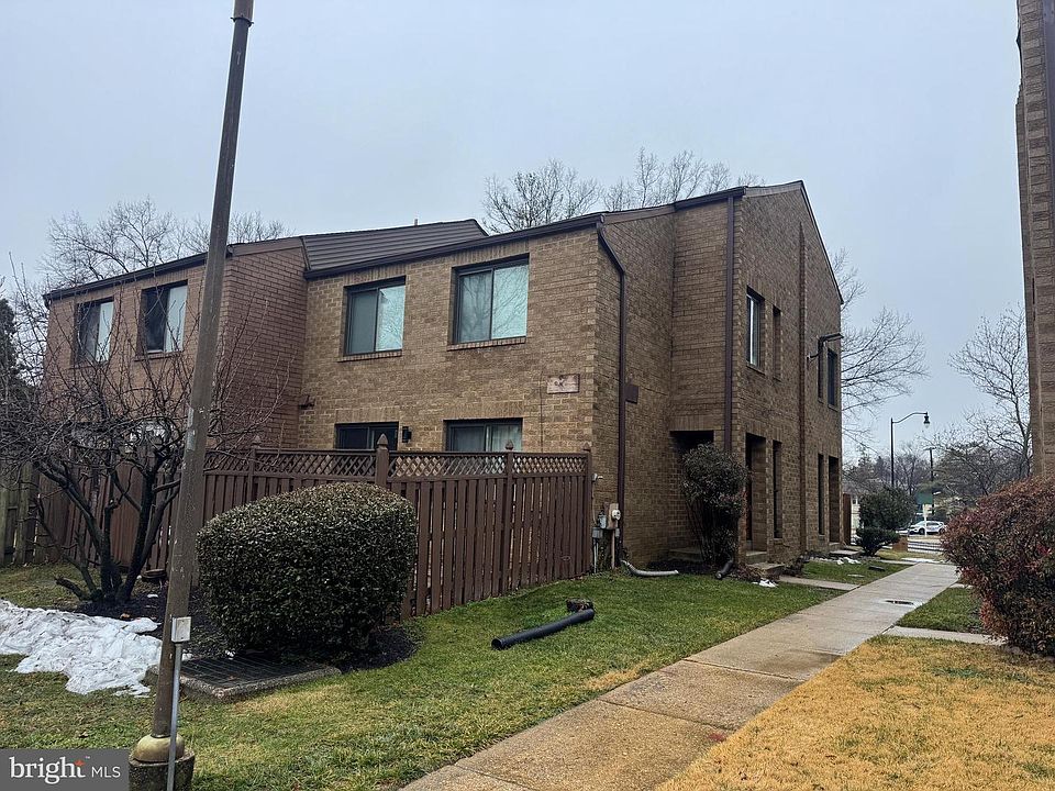 2nd image of 3106 Berry Rd NE #20