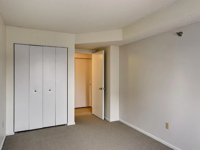 121 Washington Ave S #1102 — Photo 25