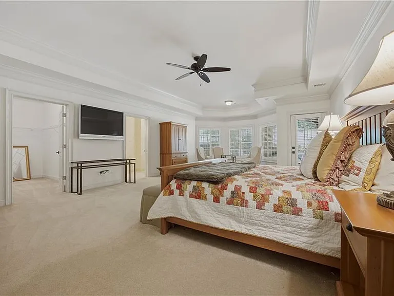 1845 Sugarloaf Club Dr — Photo 53