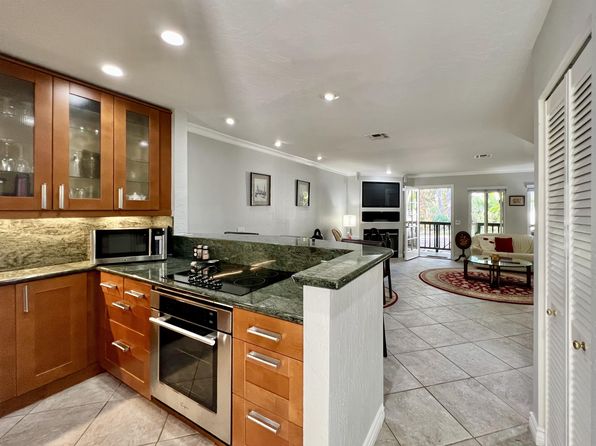3855 Albatross St #2-1