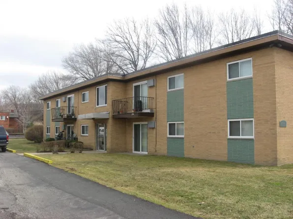 26700 Tungsten Rd, Euclid, OH 44132