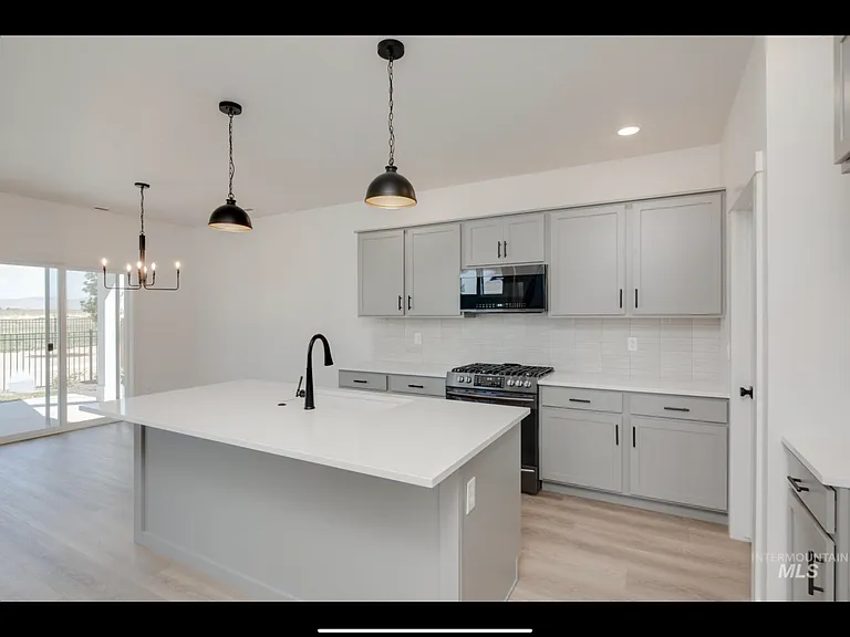 7148 W Riverwood St — Photo 8