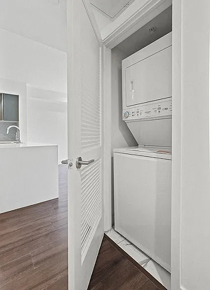 In-Suite Washer & Dryer