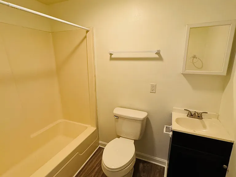 714 Riverside Ave #2 — Photo 8