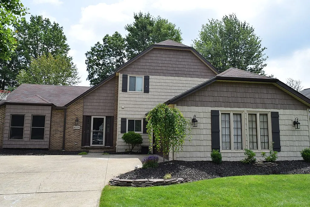 6225 Winding Creek Ln photo 1