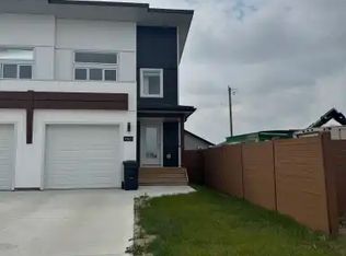 9607 114th Ave #1-1A, Grande Prairie County No. 1, AB T8X0W7