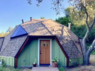 700 Enos Ln #A, Watsonville, CA 95076