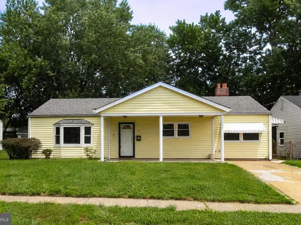 17 Wardor Ave, New Castle, DE 19720