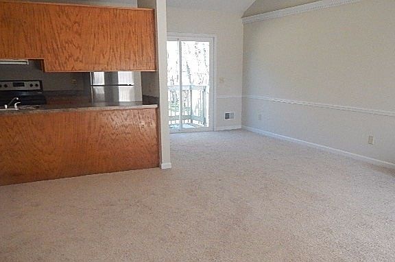 2nd image of 7811 Burdell Dr