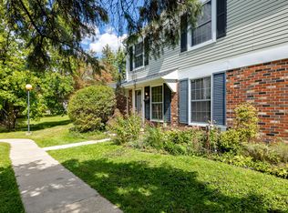 2724 Glenbridge Ct, Ann Arbor, MI