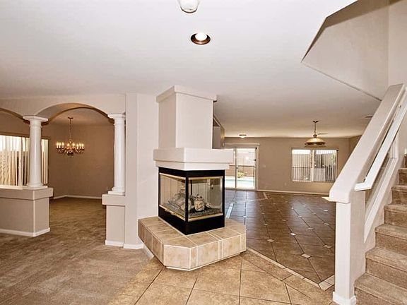 5th image of 10932 Royal Highlands St