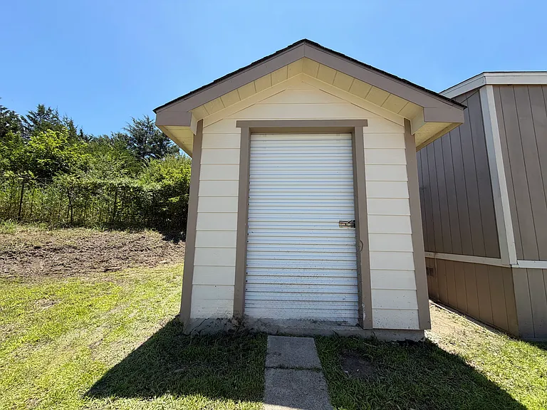 709 N Collins Fwy #213 — Photo 27