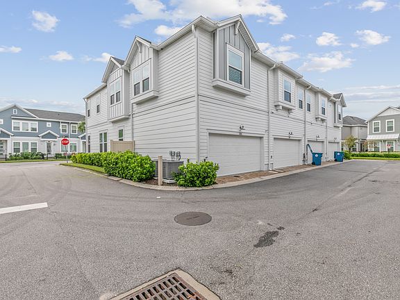 4th image of 11304 Barrier Beach Pl