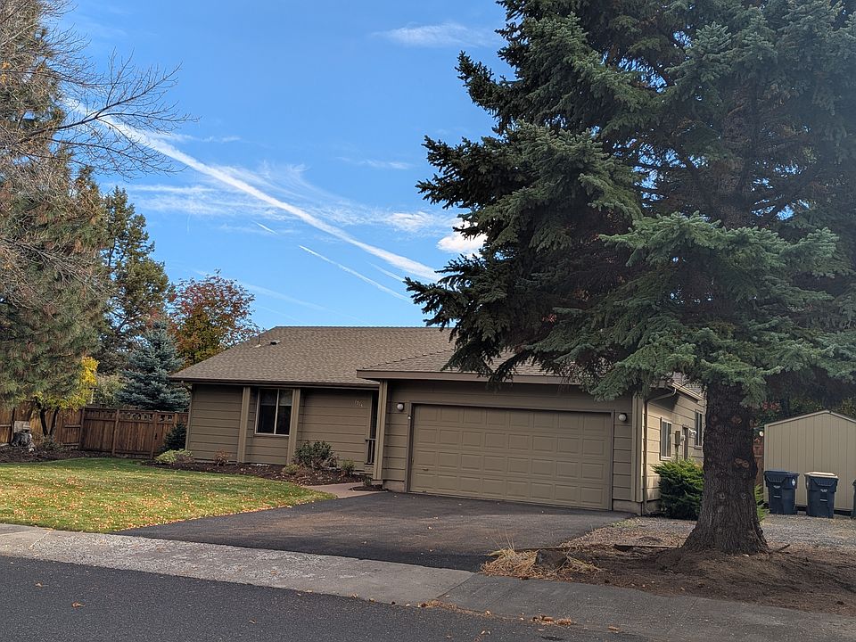 1st image of 1315 NE Paula Dr