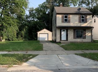 917 Dickinson St SE, Grand Rapids, MI