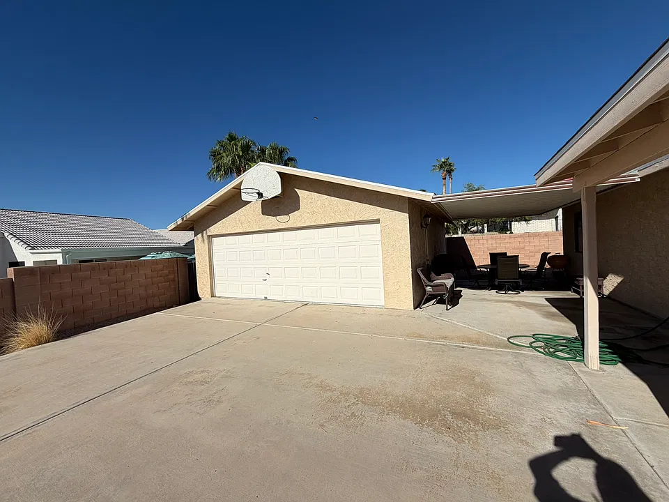 3403 Sunbeam Dr