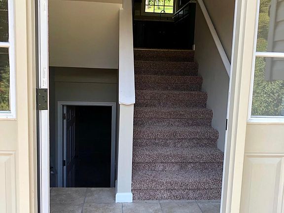 2nd image of 1019 Greli Dr