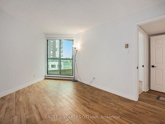 3rd image of 550 Cambridge St S #507