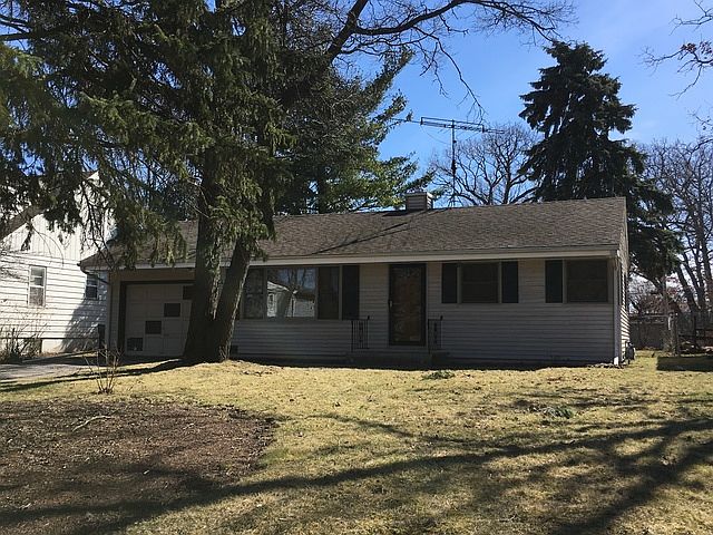 1st image of 18163 W Timber Ln
