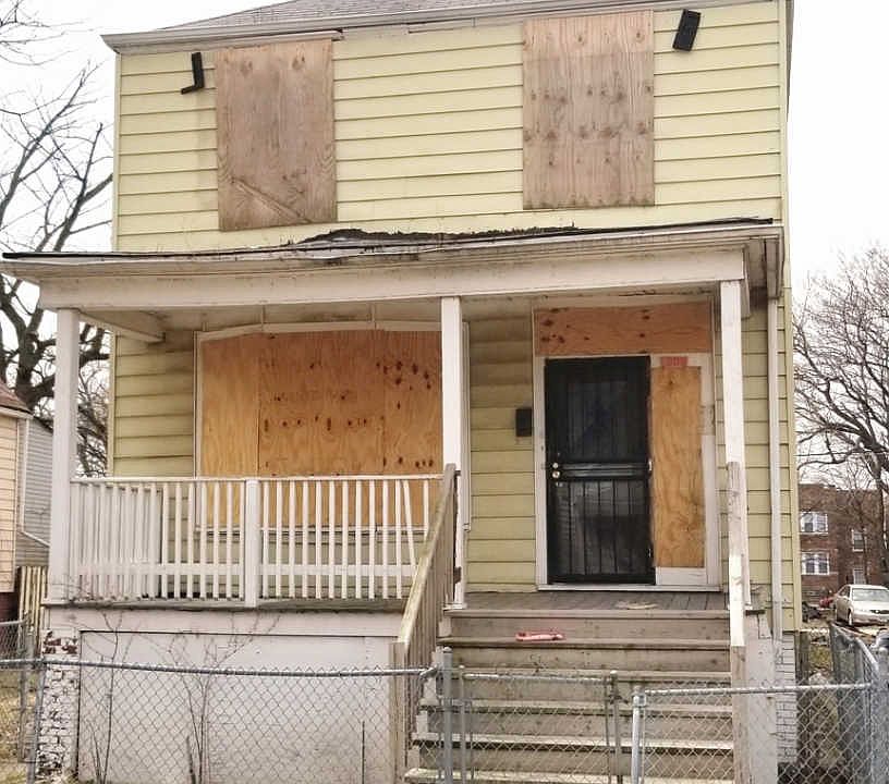 2nd image of 7006 S Laflin St