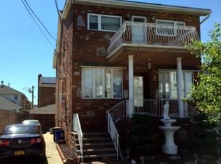 16242 96th St, Howard Beach, NY 11414