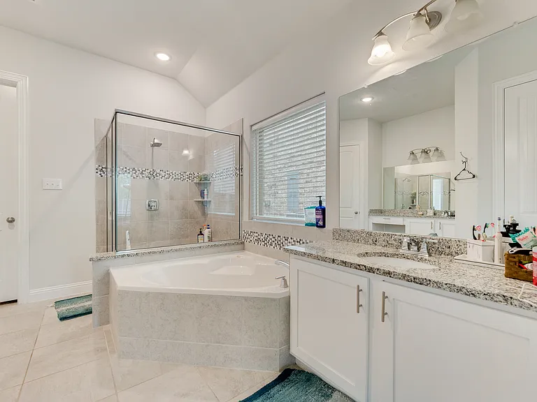 5805 Fuder Dr — Photo 13