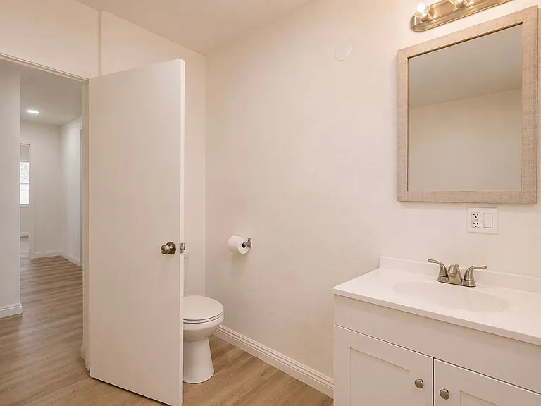 4723 Arlington Ave — Photo 27